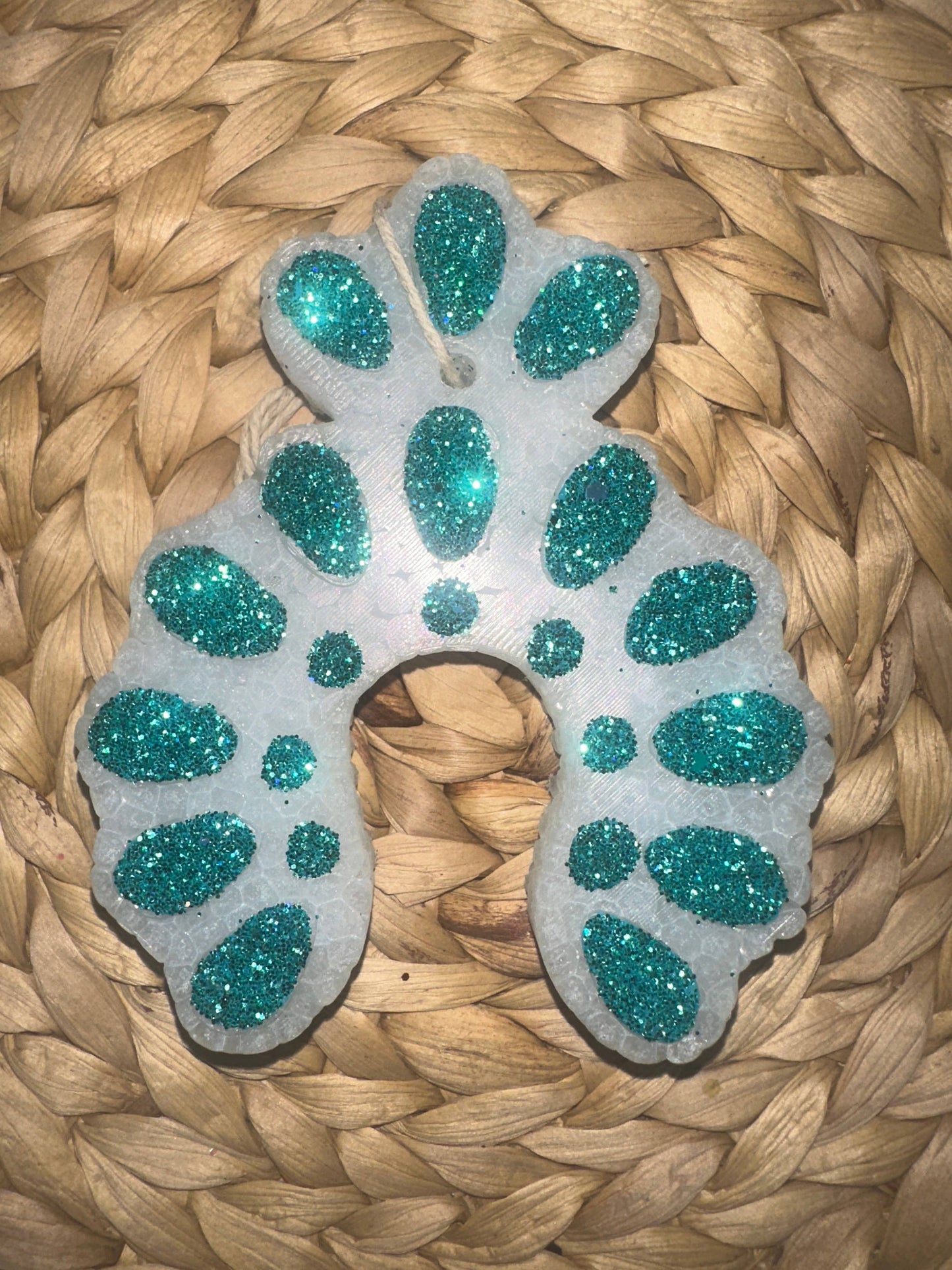 Squash Blossom Freshie: White/Teal / Leafcutter