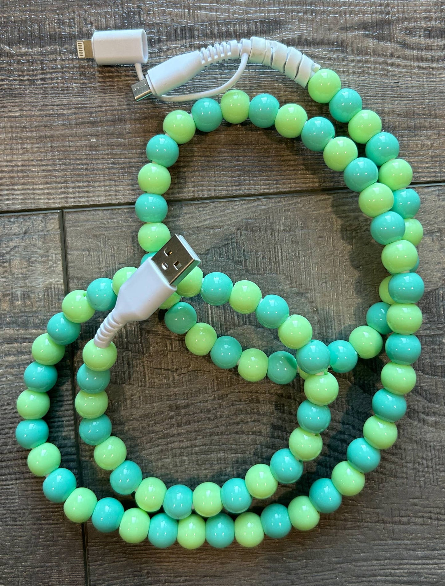 Beaded Phone Charger with Lightning & USB-C Cable: Turquoise JInk Tx