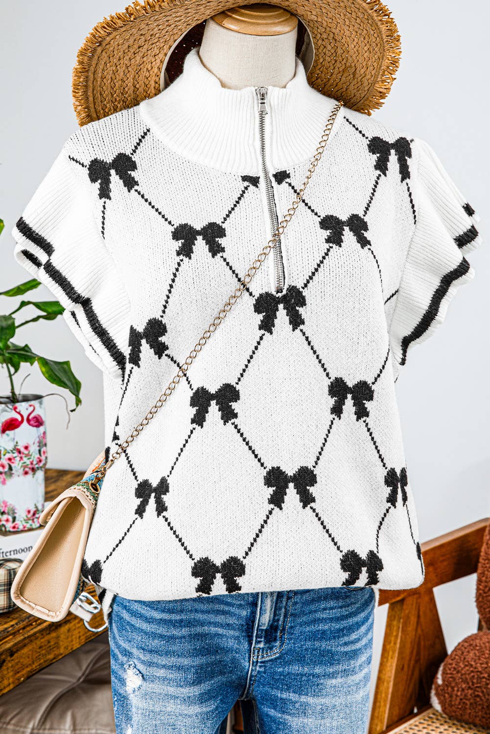 Fashion-W Preppy Vibes Bow Print Zipped Collar Sweater Tee: White with Black Bows Fashionw