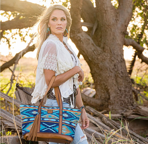 Mojave Sky Tote STS Ranchwear 31890