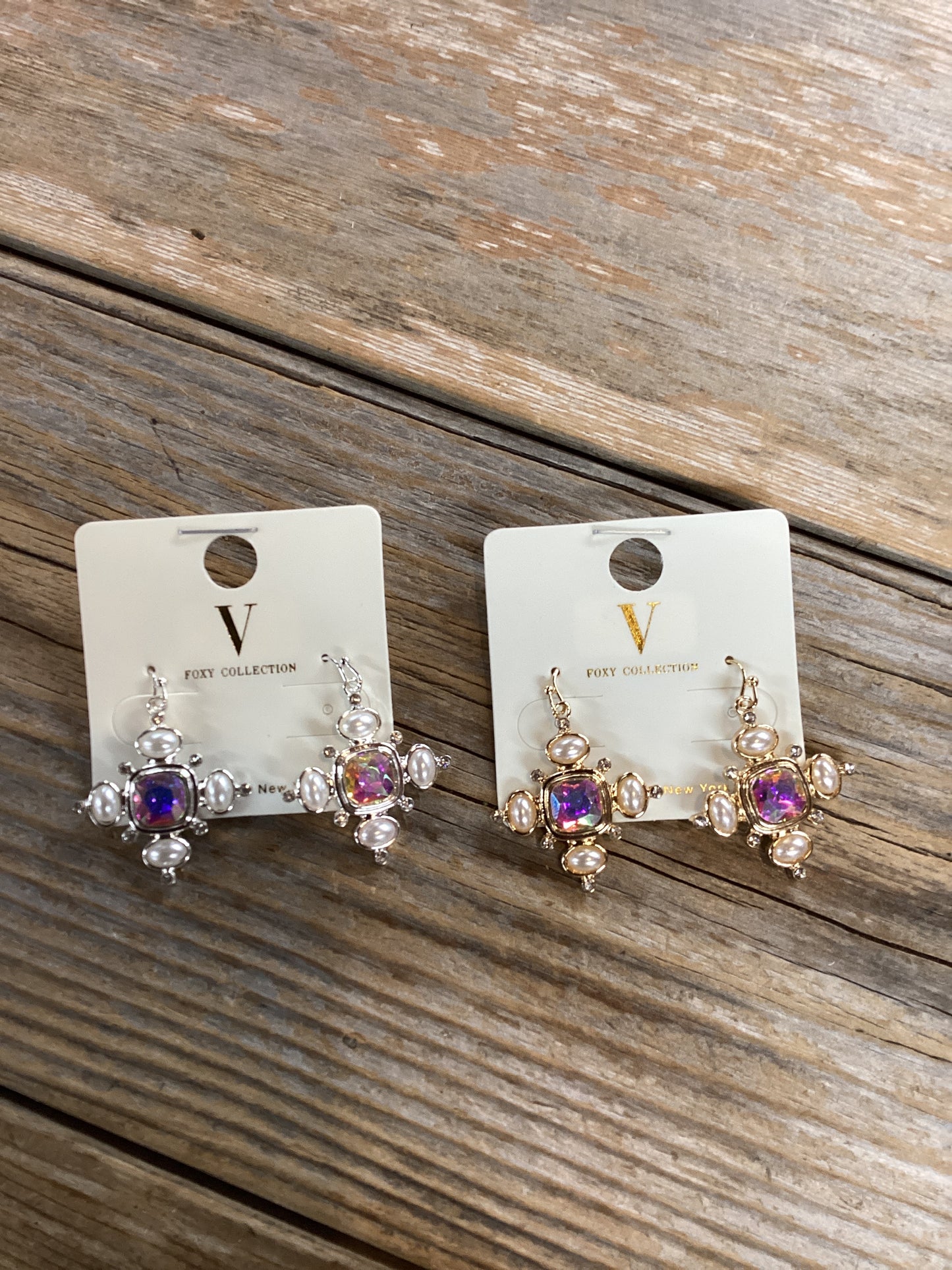 Foxy collection pearl gemstone earrings