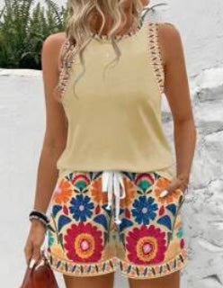 Floral 2 Piece shorts and Tank outfit X Large 12/14