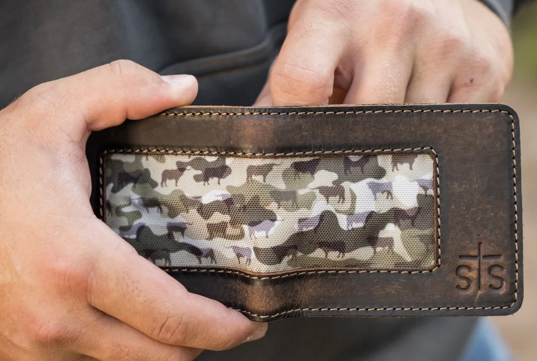 Bull Camo Bifold Wallet STS60003