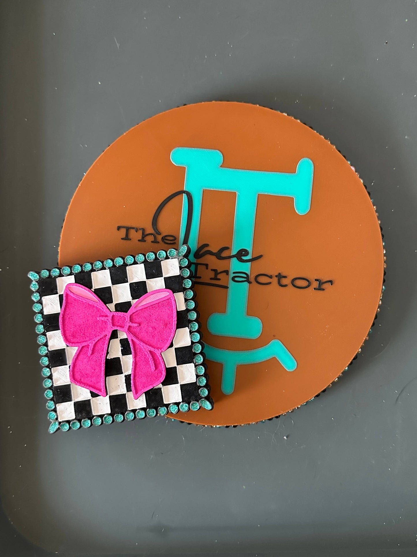 Checker Bow Frame: Car Freshie **Pink Chic Scent** LT