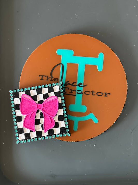 Checker Bow Frame: Car Freshie **Pink Chic Scent** LT