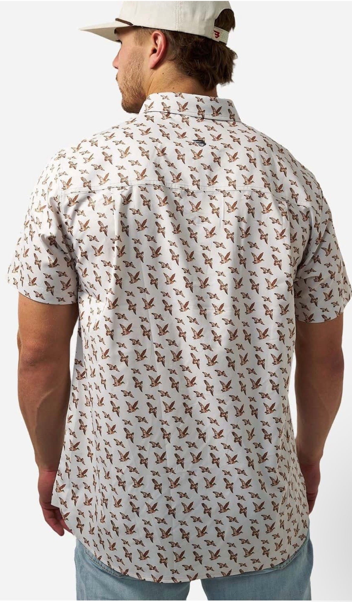 MALLARDS FLYING IN PERFORMANCE BUTTON UP Burlebo PBU-MFI