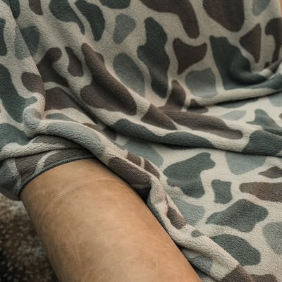 Classic Deer Camo Sherpa Burlebo Blanket SHBF25-CDC
