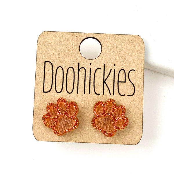 Paw Stud Earrings: Maroon Glitter Doohickie