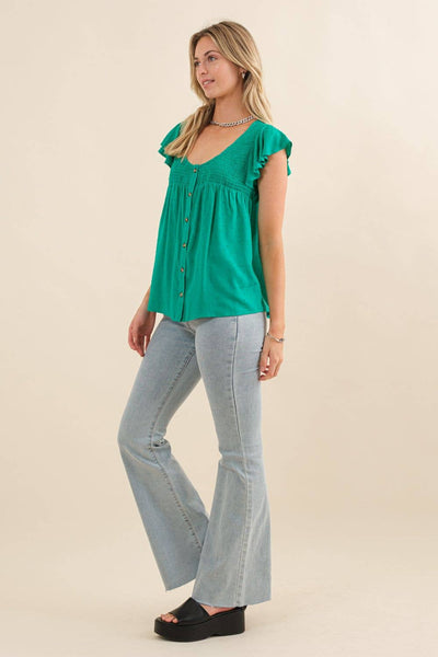 Smocked Yolk Ruffle Cap Sleeve Button Down Top: Kelly Green