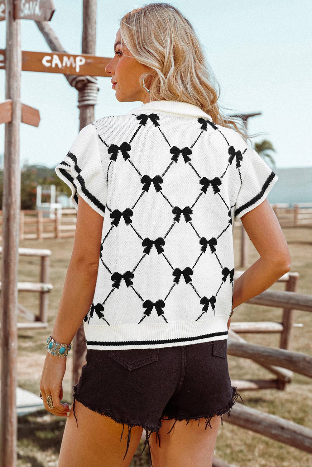 Fashion-W Preppy Vibes Bow Print Zipped Collar Sweater Tee: White with Black Bows Fashionw