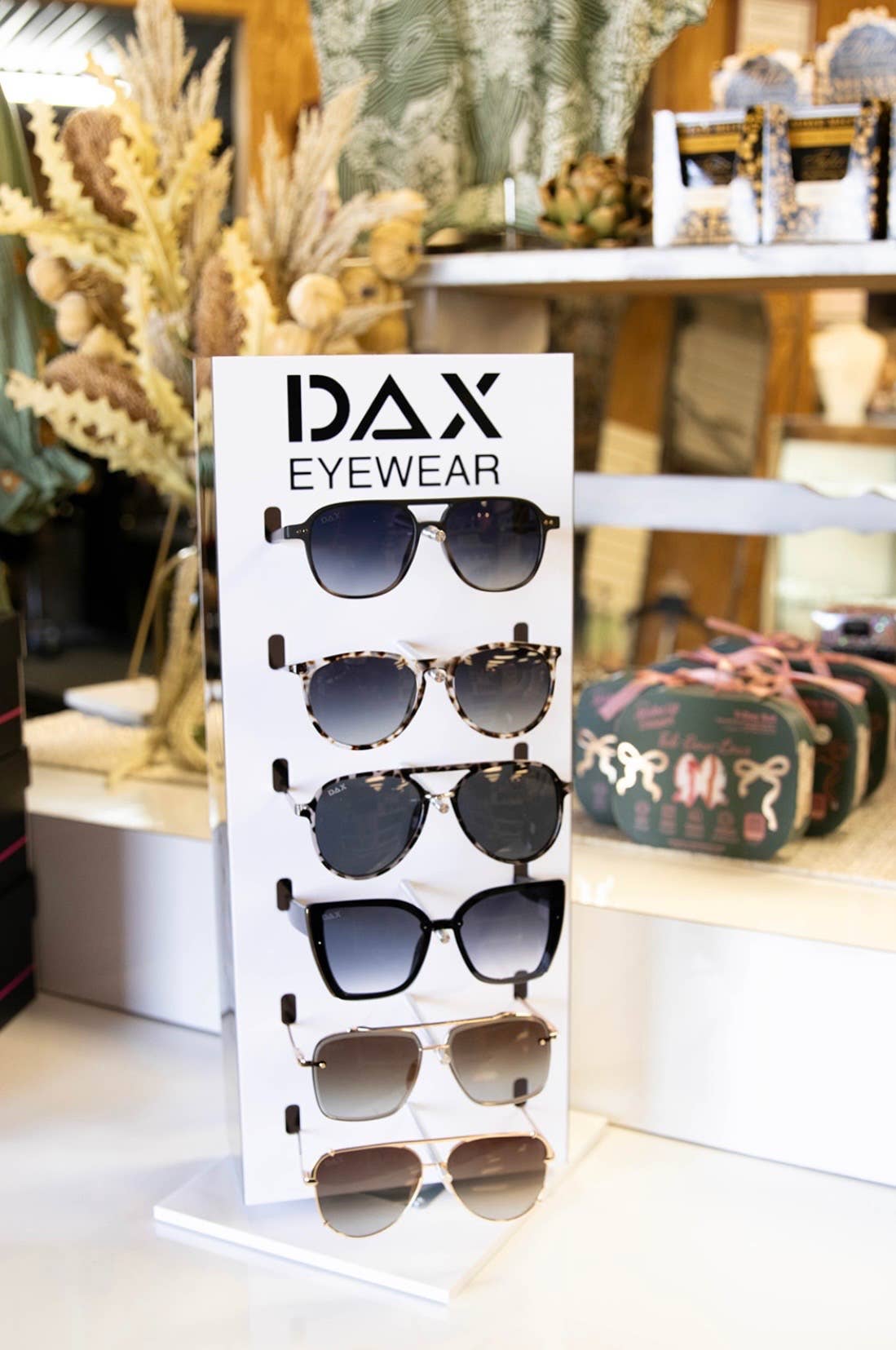 Ivy - Women's Oversized Square Sunglasses: GOLD Tx Dax