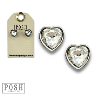 Rhinestone heart stud earring: Silver