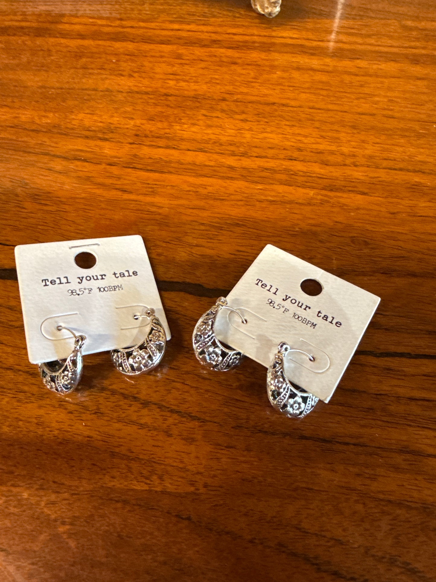 Silver Tone Bucket Belly Floral Earrings