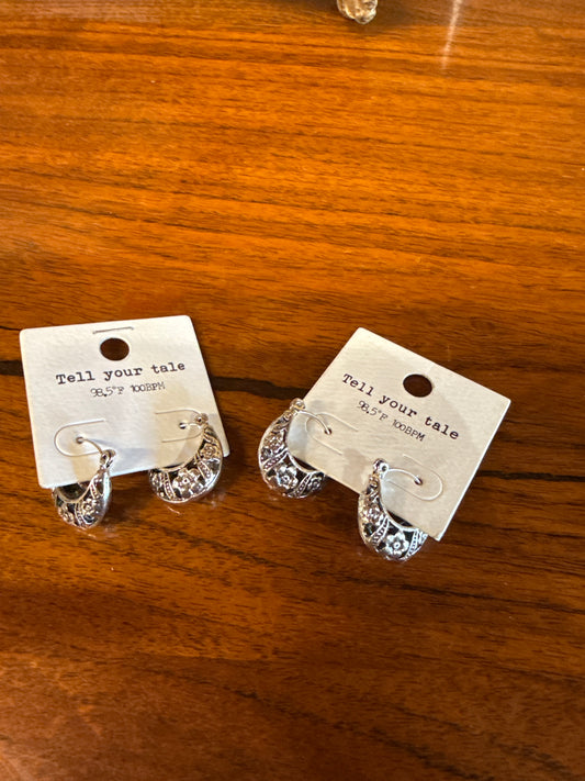 Silver Tone Bucket Belly Floral Earrings