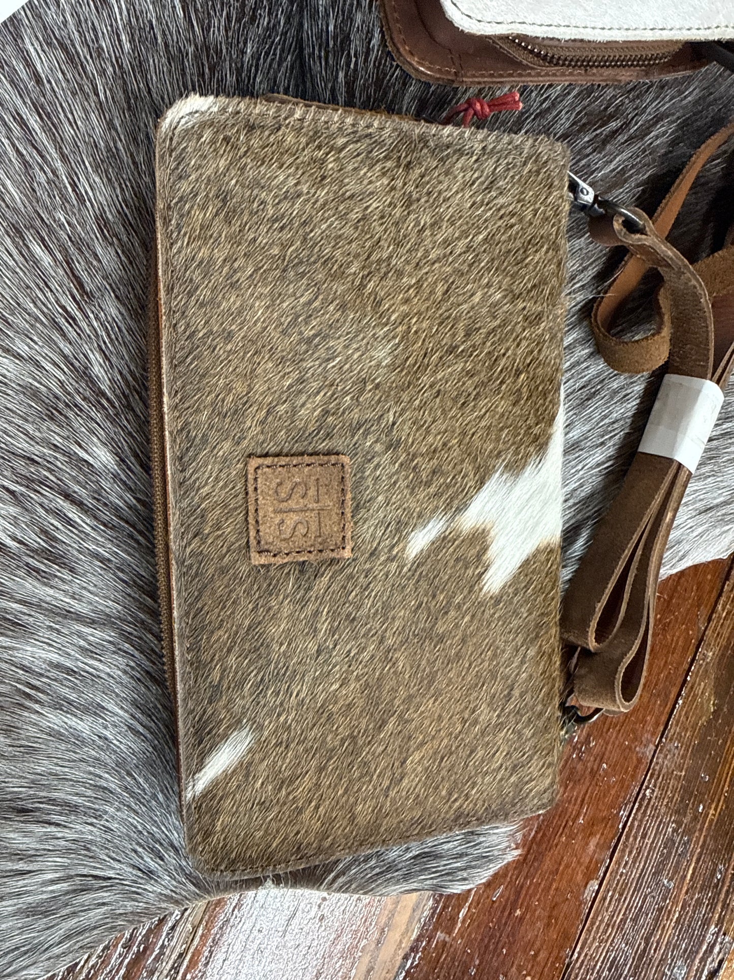 Cowhide Evie Organizer 31376 STS Ranchwear