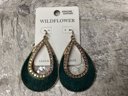 Drop earrings  w/rhinestones teardrop