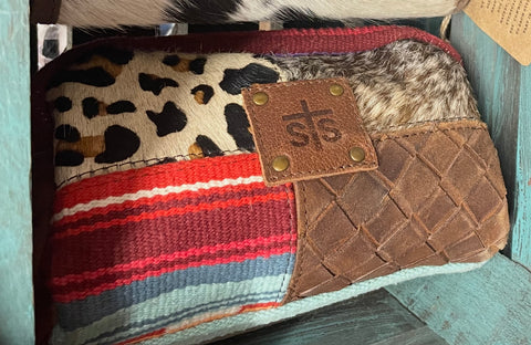 Remnants Bebe Cosmetic Bag 38433 STS Ranchwear