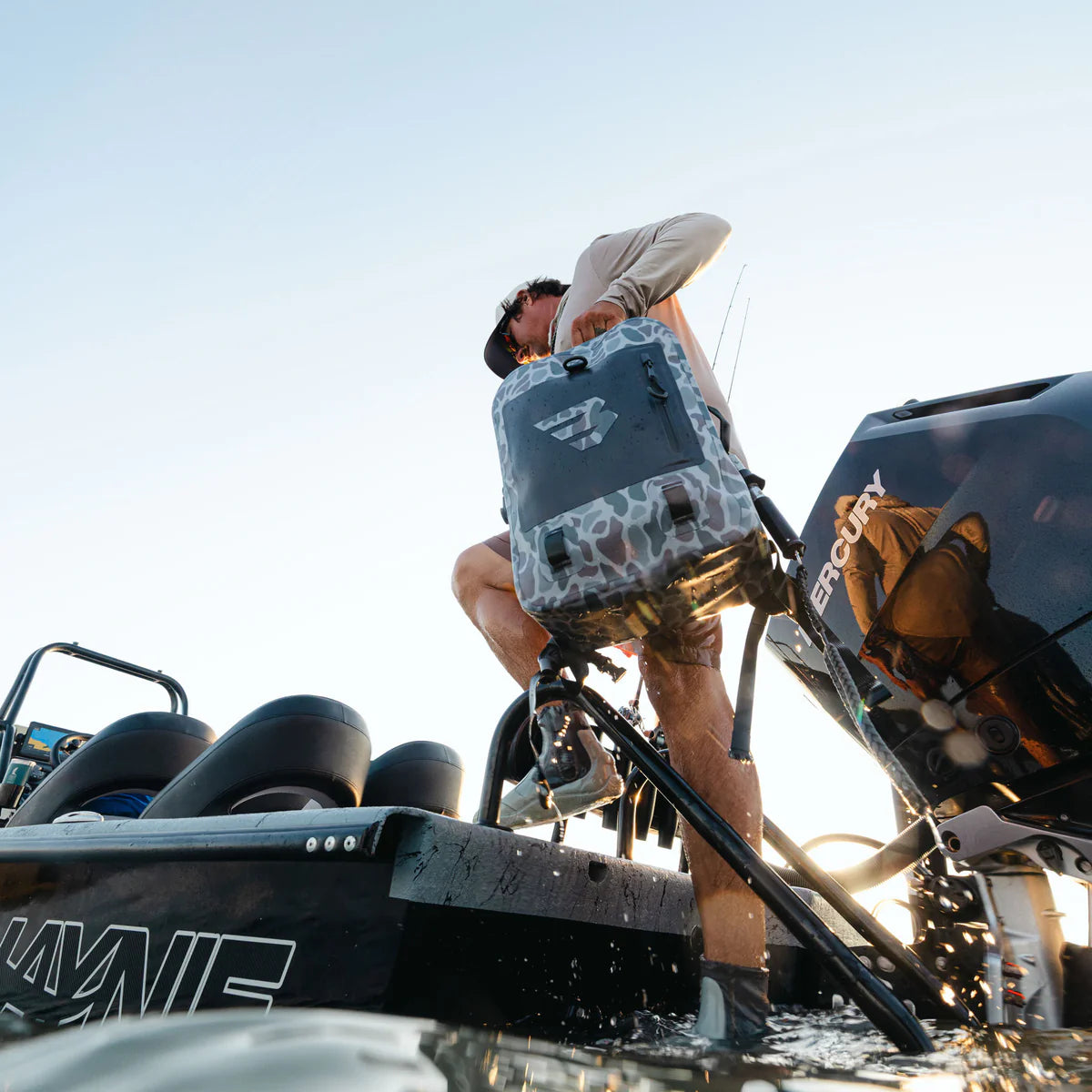 Waterproof Classic Deer Camo Backpack Burlebo Fl