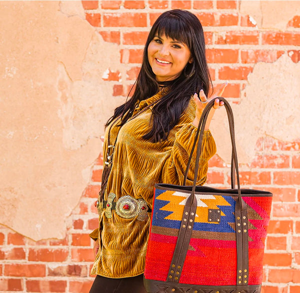 Crimson Sun Tote STS Ranchwear 31158