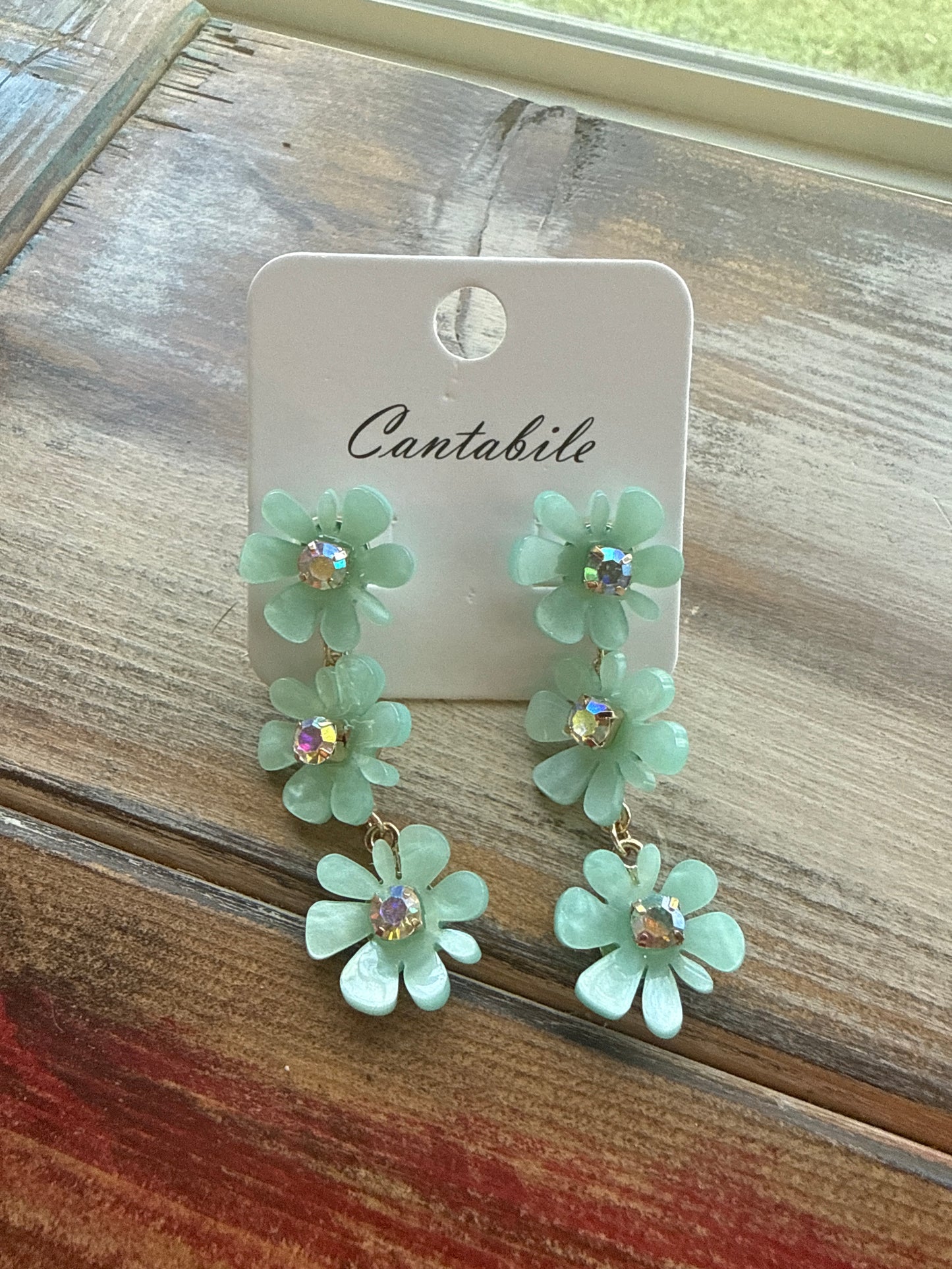 Triple Flower Acrylic Dangle Cantabile Earrings