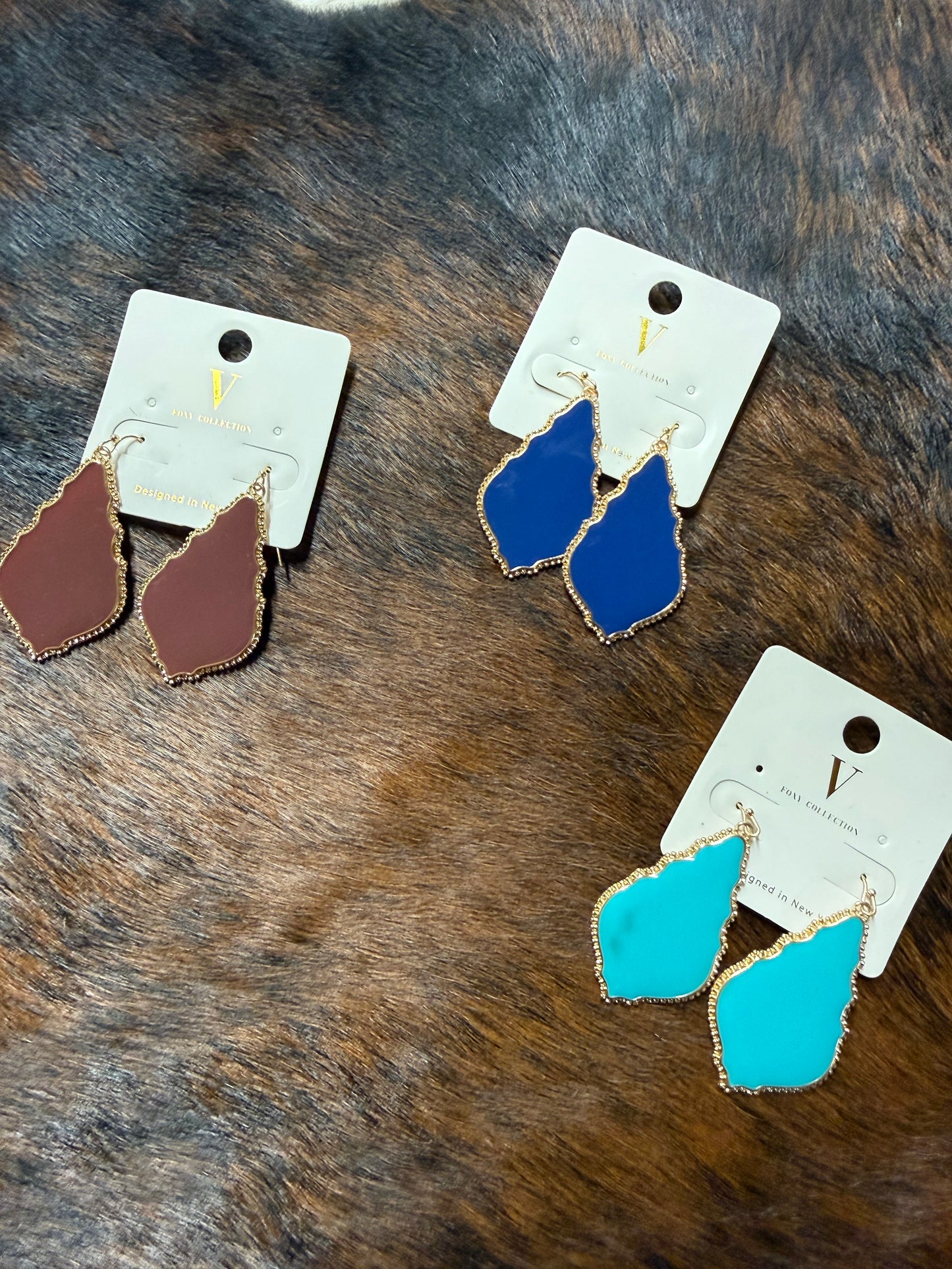 Fancy Medallion V Foxy Earrings