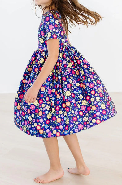 PICK A POSY S/S POCKET TWIRL DRESS: Mila & Rose