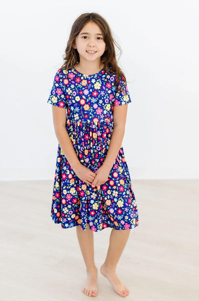 PICK A POSY S/S POCKET TWIRL DRESS: Mila & Rose