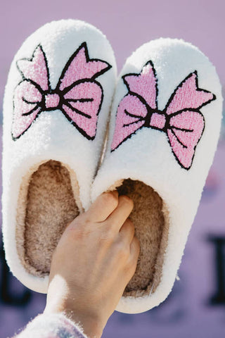 Bowknot Pattern Fuzzy Warm Slippers | US6-9.5 aparella