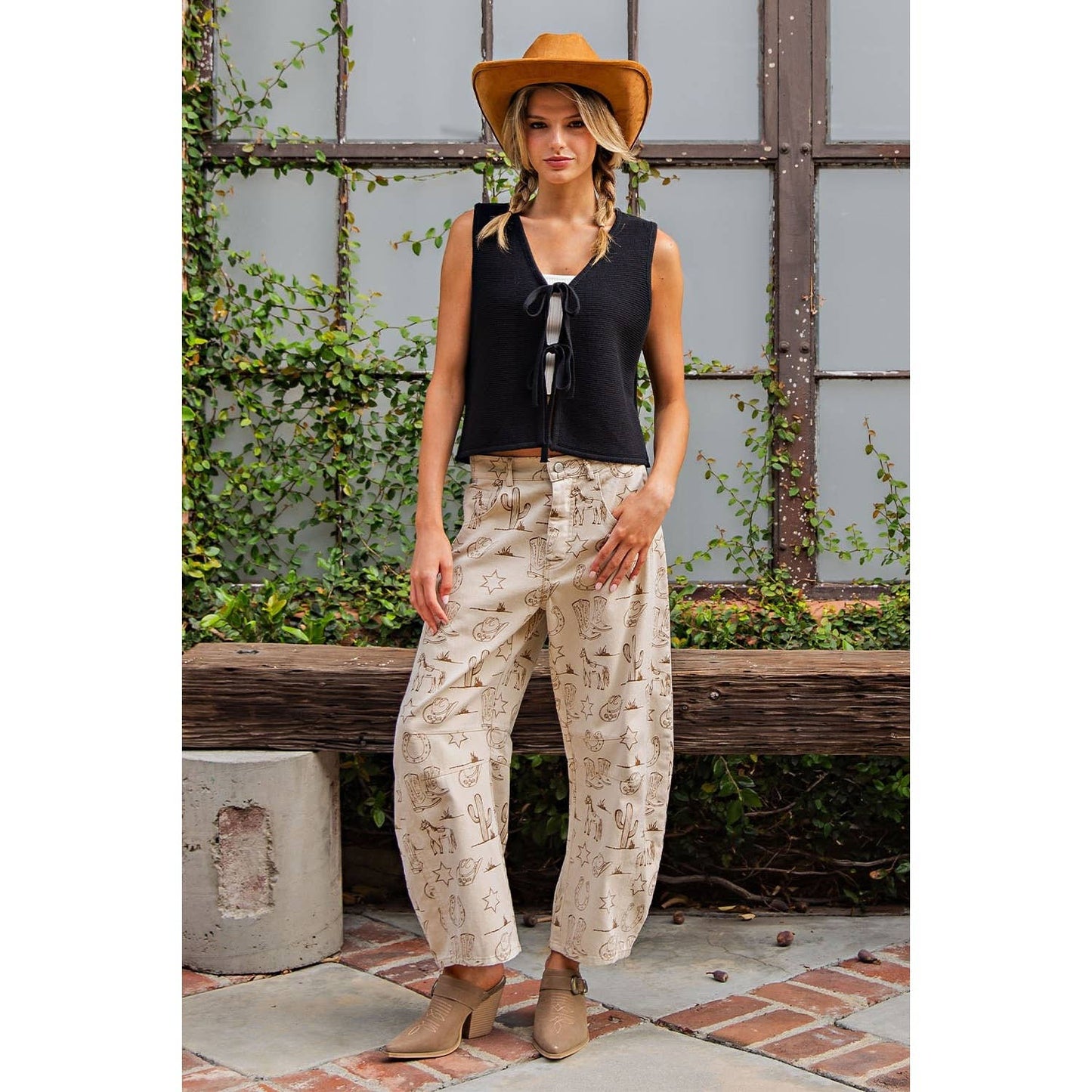 NEW Mineral Washed Western Barrel Leg Jeans: ALMOND LATTE / M