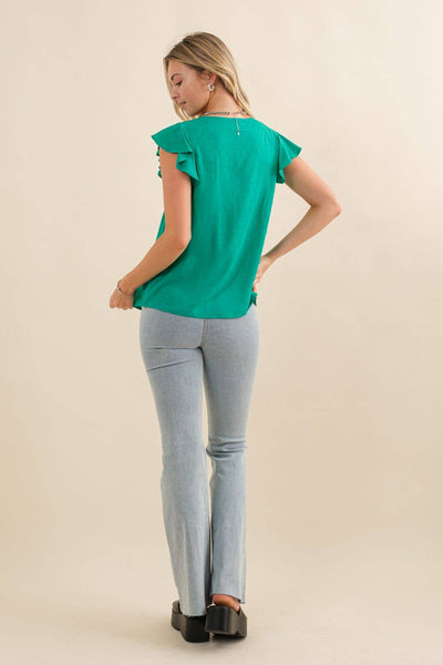 Smocked Yolk Ruffle Cap Sleeve Button Down Top: Kelly Green