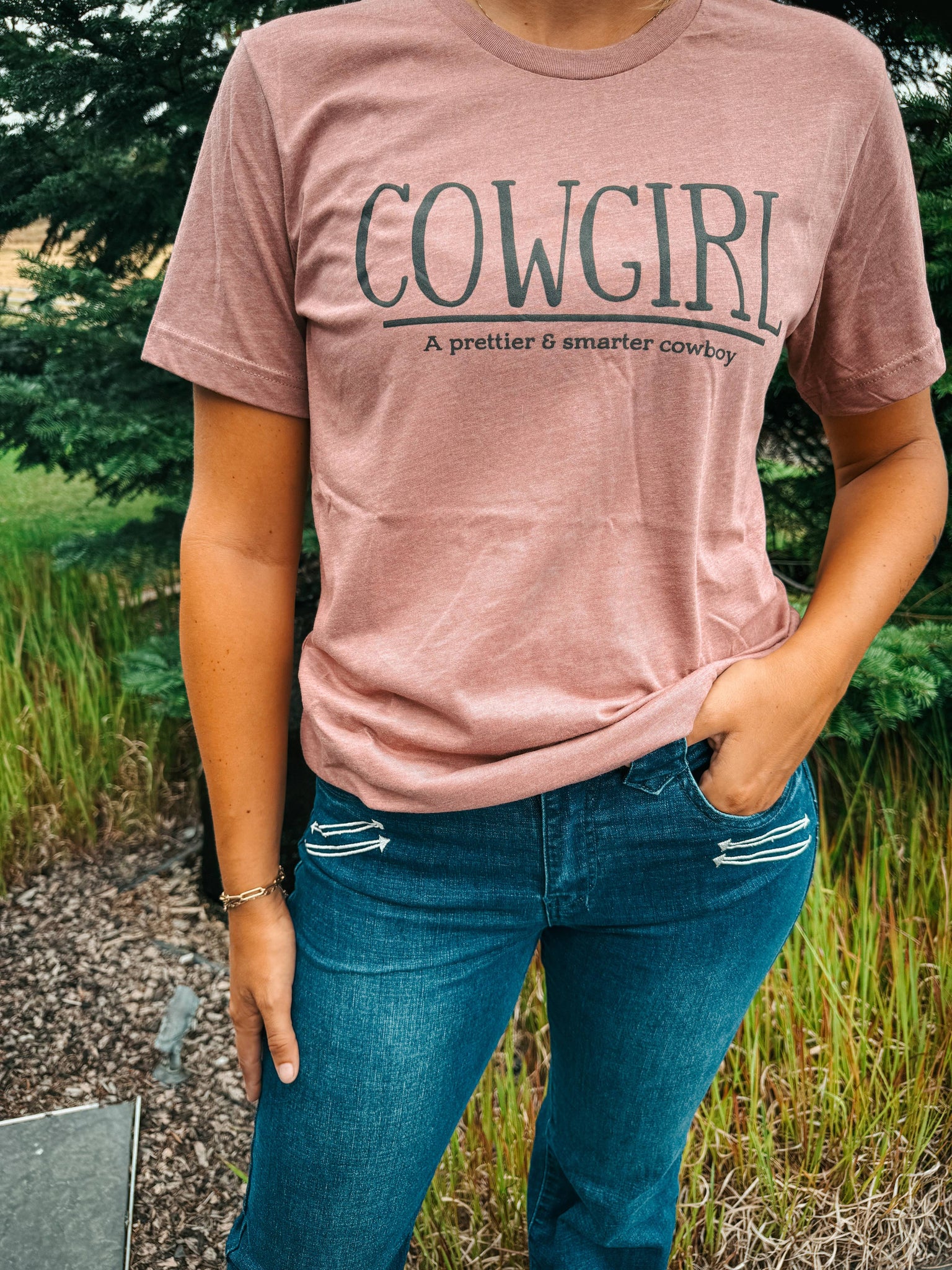 Cowgirls Tee: Mauve Modern Cowboy