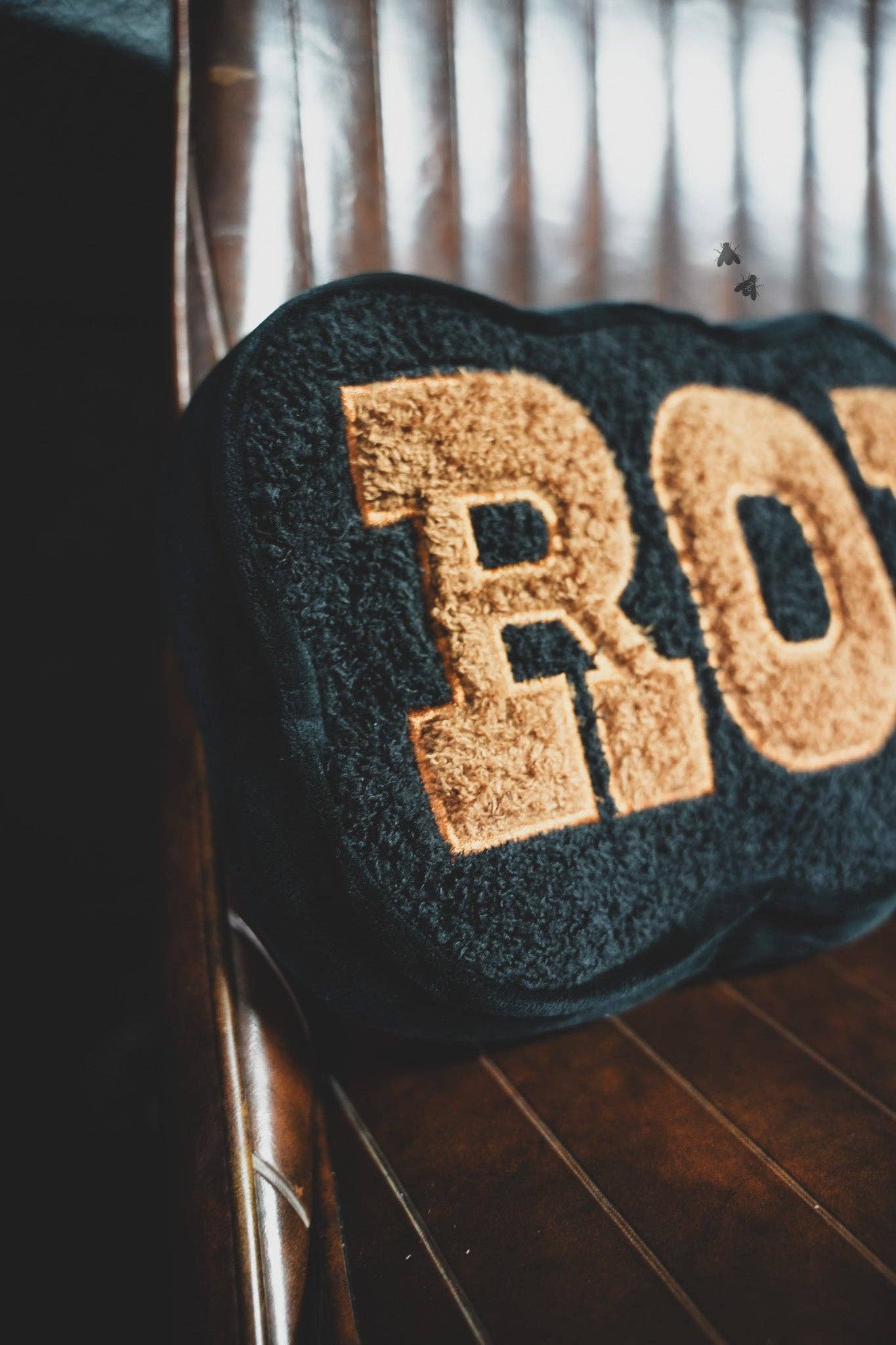 RODEO READY PILLOW *SADDLE