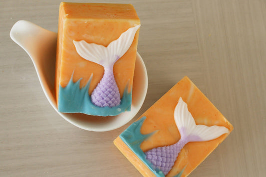 Mermaid Organic Handmade Soap (Ocean Shores) 5.5 oz: OneLeaf