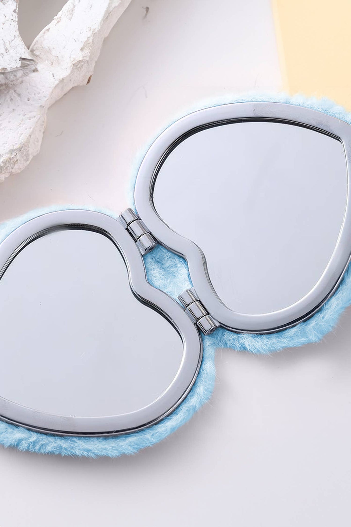 66Heart Shape Double Sides Fluffy Cute Mini Cosmetic Mirror : Purple / ONE SIZE