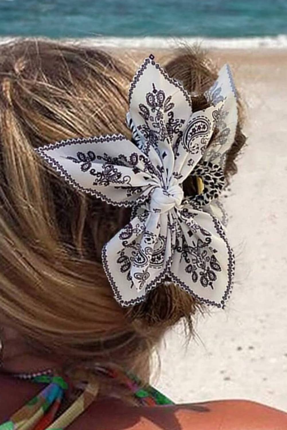 Paisley Floral Print Bow Knot Hair Clip Gifts: Black / ONE SIZE