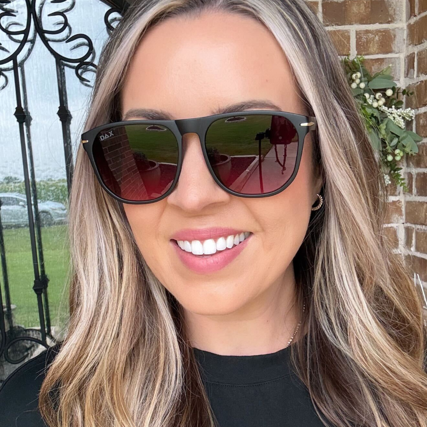 Jax - Women's Small/ Medium Square Sunglasses: Brown Tx Dax