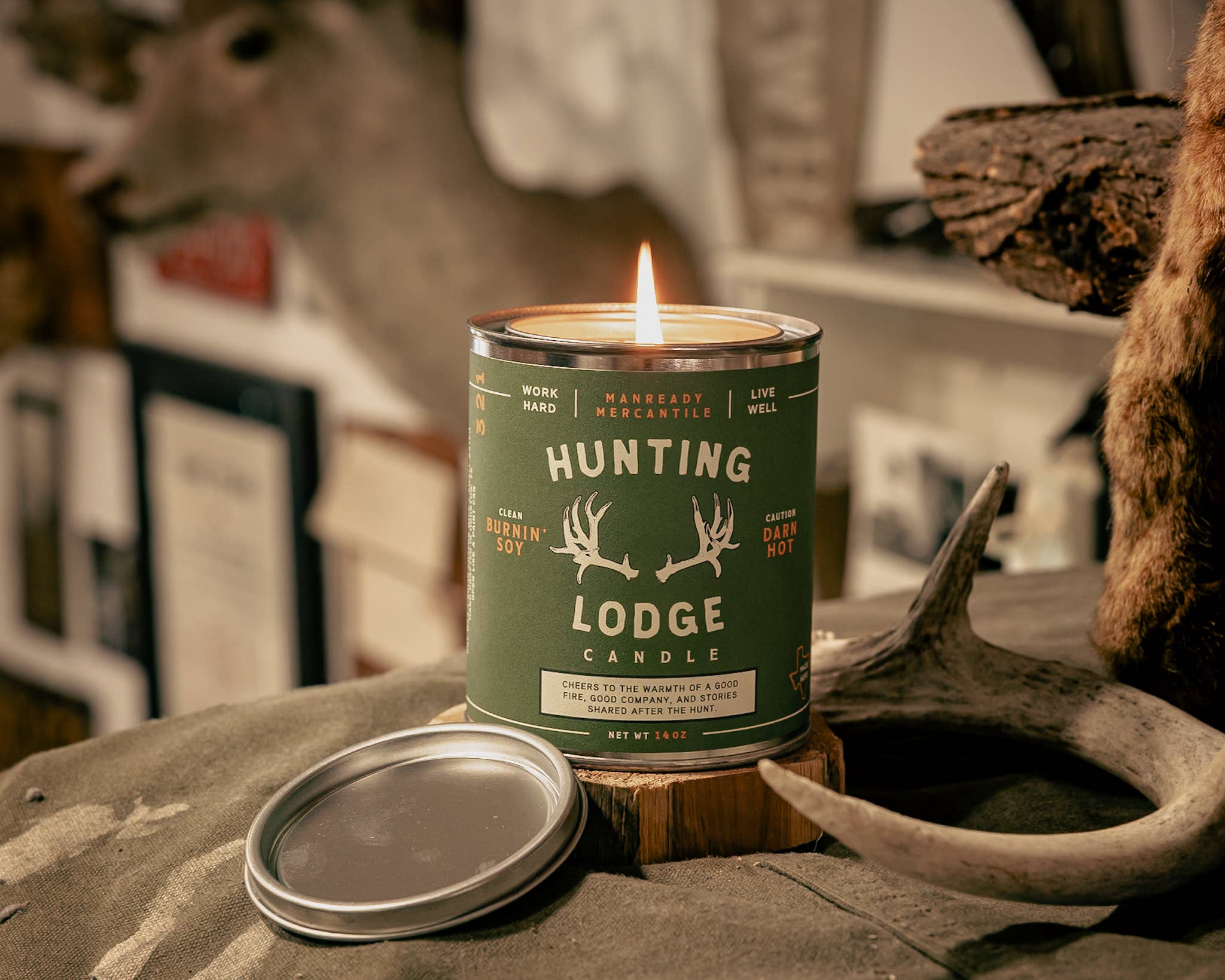 Candle | The Americana Series | Hunting Lodge - Thumbnail 3