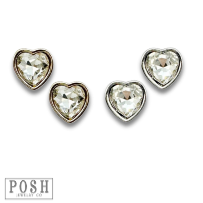 Rhinestone heart stud earring: Silver