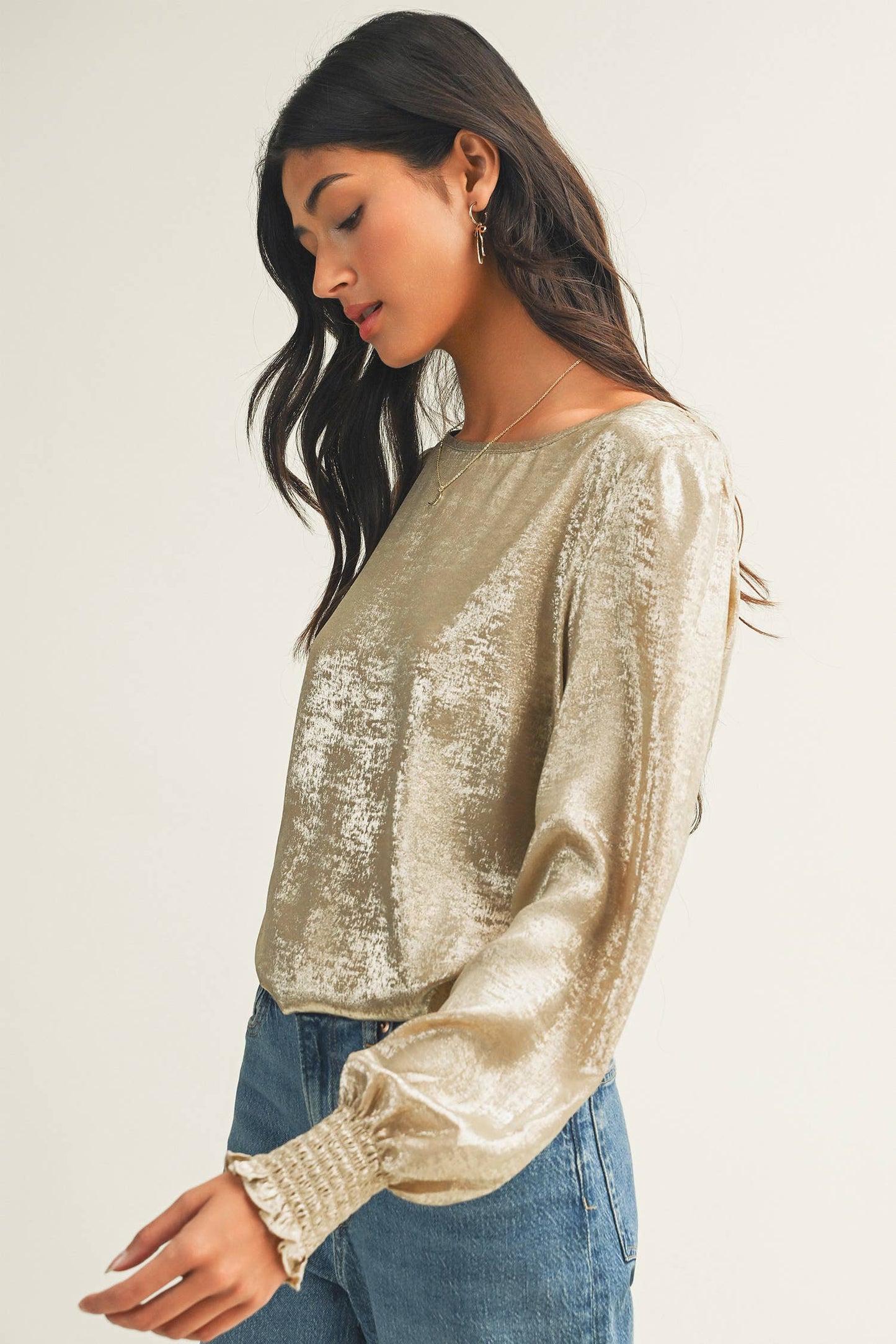 Metallic Round Neck Smocked Long Sleeve Blouse｜LDC