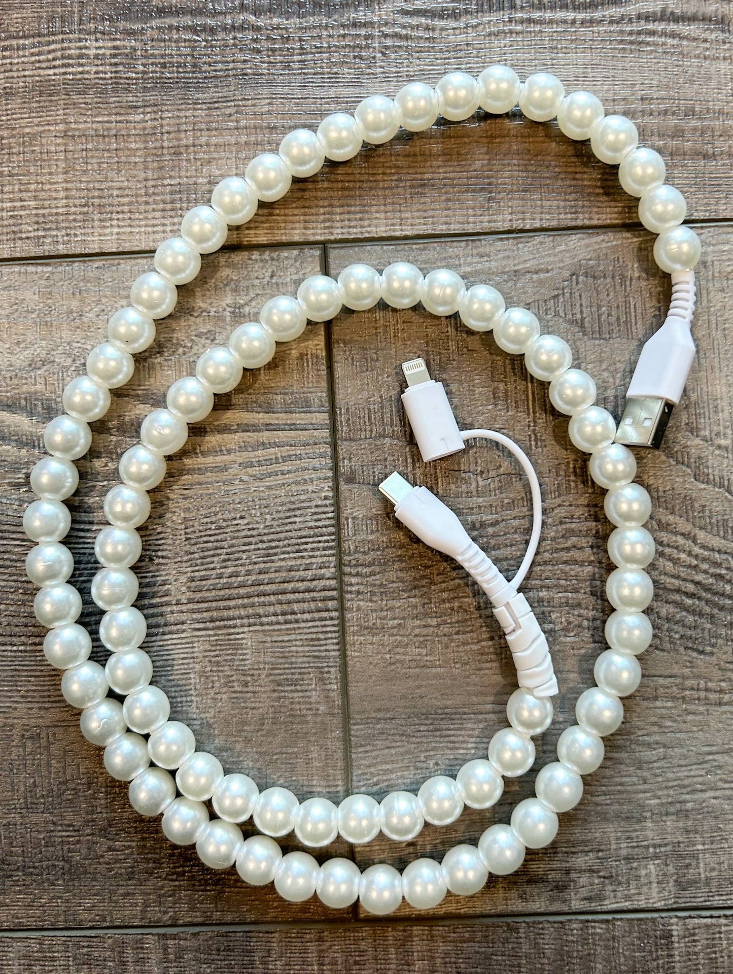 Beaded Phone Charger with Lightning & USB-C Cable: Turquoise JInk Tx