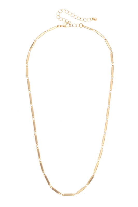 Dolly Delicate Rectangle Link Necklace in Shiny Gold